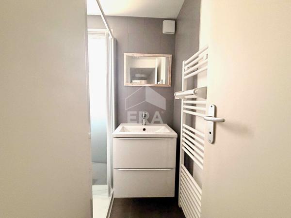 Appartement 3 pièces avec cour à louer à Montereau Fault Yonne - Calme et lumineux