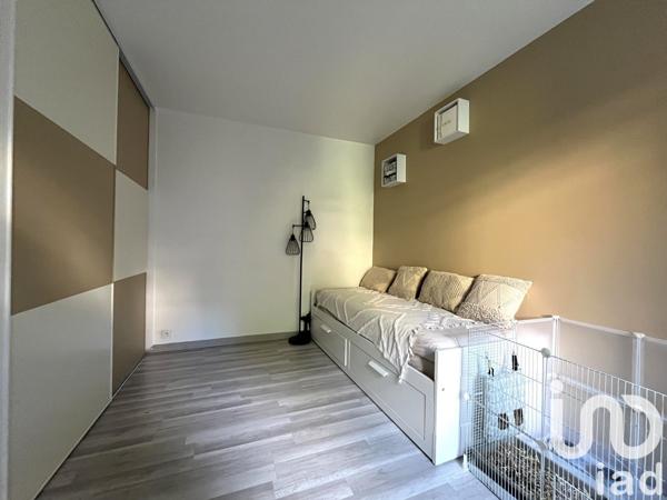 Appartement 3 pièces de 63 m² à Pontault-Combault (77340)
