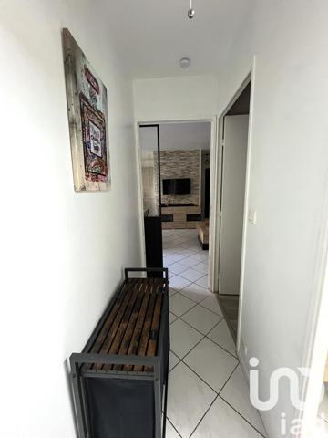 Appartement 3 pièces de 63 m² à Pontault-Combault (77340)