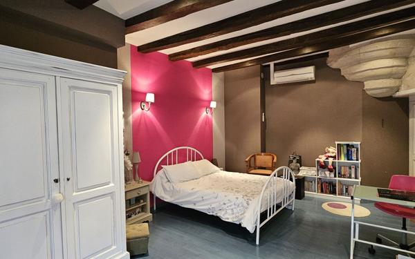 Maison à vendre    6 pièces •  Loudun