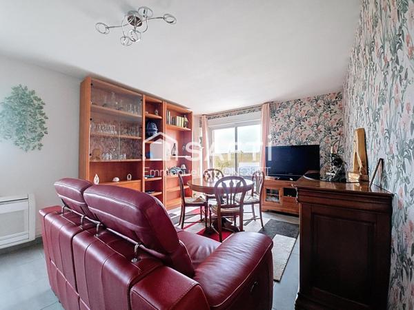 Appartement 2 chambres avec terrasse et garage