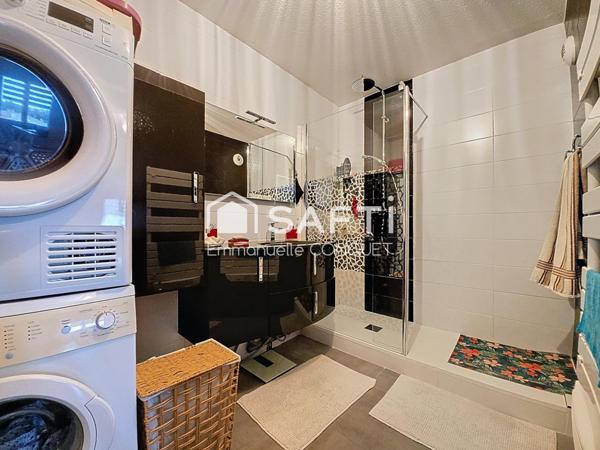 Appartement 2 chambres avec terrasse et garage