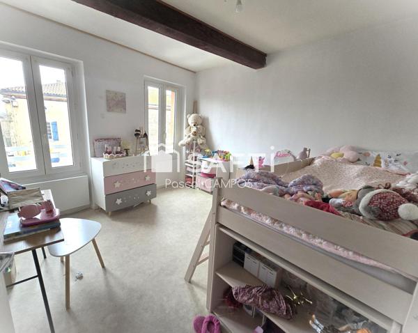 immeuble de 5 appartements et un local commercial