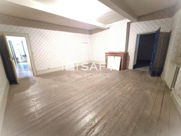 immeuble de 5 appartements et un local commercial