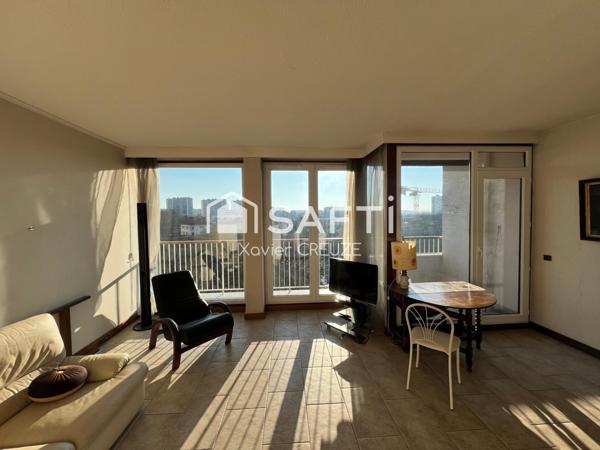 Appartement au calme avec vue dégagée sur parc