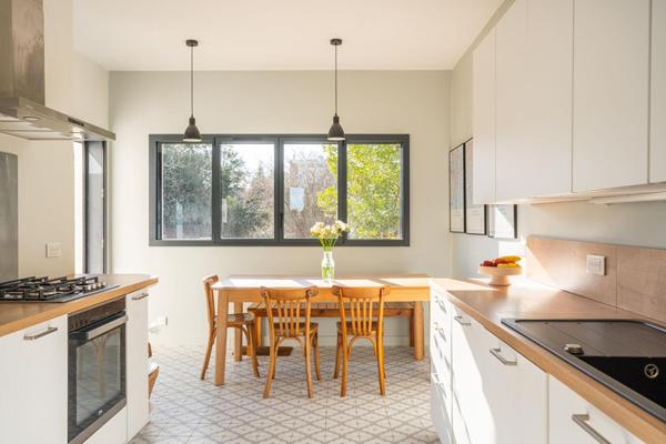 Maison des années 30 rénovée, au coeur d’Albert 1er