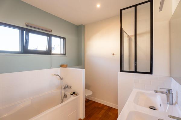 Maison des années 30 rénovée, au coeur d’Albert 1er