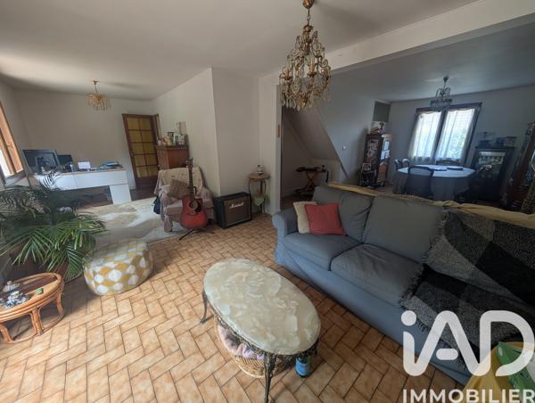 Maison à vendre 6 pièces 127 m² Ecquevilly