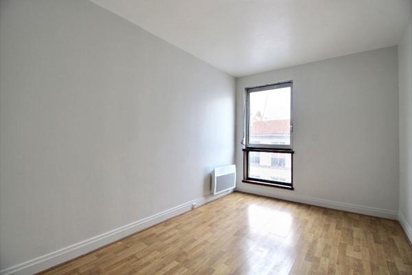 Exclusivité Nestenn -  75018 - appartement 2 pièces, 44 m²  3e étage avec ascenseur