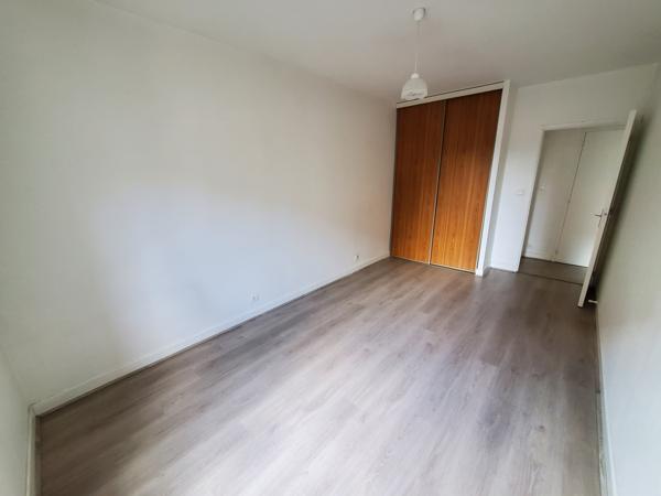 A louer : Appartement 3 pièces avec balcon et parking au centre de MARMANDE