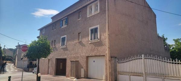 Vente / Appartement T2 à Pierrefeu-du-Var (83390)