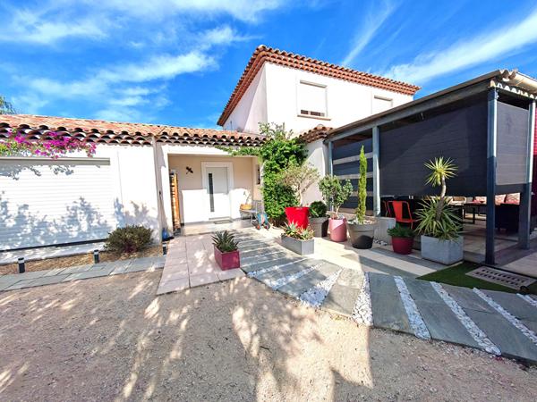 Villa La Crau 6 pièce(s) 145 m2