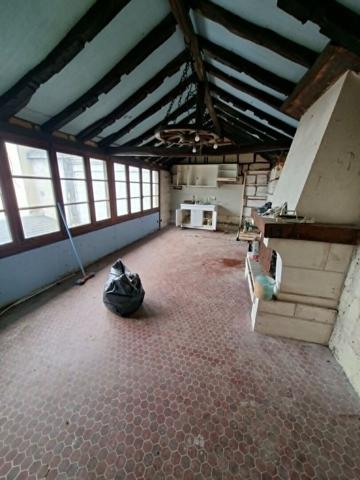 Maison ancienne à vendre à Gennes Val de Loire, bord de Loire