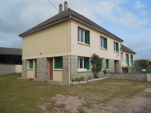 Maison 250 m² gros potentiel terrain 1.67 Ha