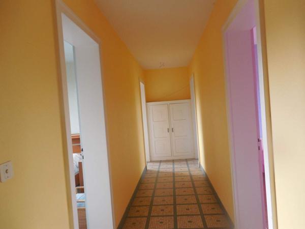 Maison 250 m² gros potentiel terrain 1.67 Ha