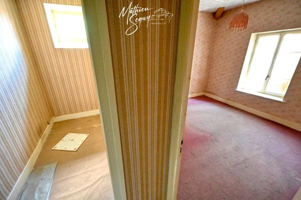 Dpt Rhône (69), à vendre GREZIEU LA VARENNE appartement T2 de 61,7 m² avec 2 stationnement