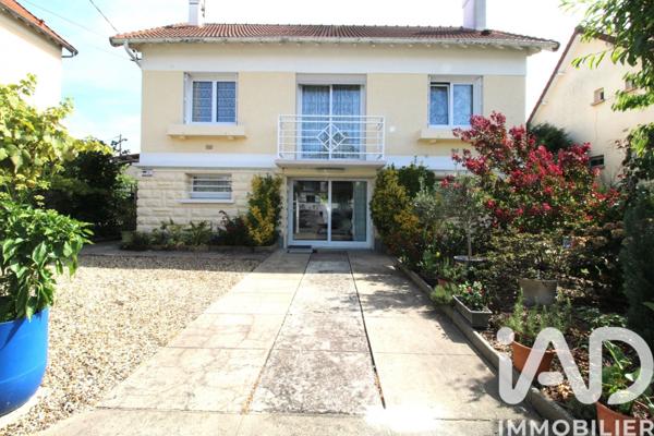 Maison à vendre 6 pièces 125 m² Combs-la-Ville