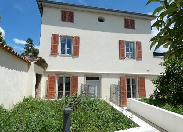 Appartement à louer    1 pièce • 22,63 m2 Vernaison