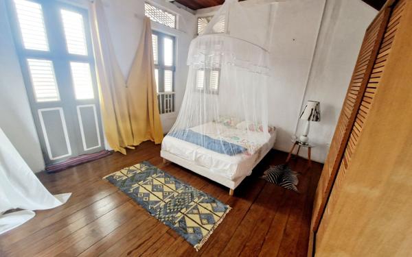 Maison à vendre    3 pièces • 134 m2 Cayenne