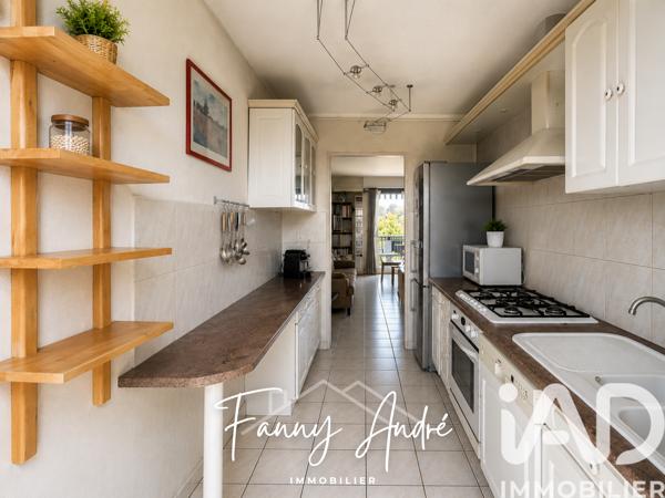 Appartement à vendre 4 pièces 72,8 m² Marseille 13