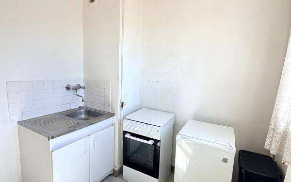 Appartement à vendre    1 pièce • 28,91 m2 Bondy