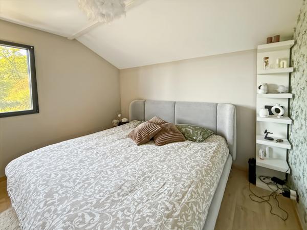 Maison à vendre 5 pièces ECHENEVEX (01)