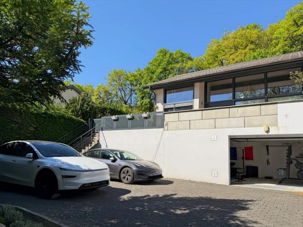 Maison à vendre 5 pièces ECHENEVEX (01)