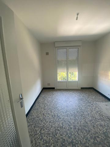 APPARTEMENT T2 QUARTIER PETIT LECLERC NIORT