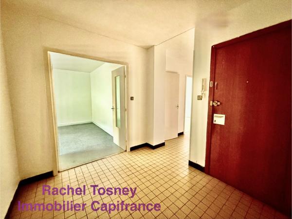Appartement à vendre T3 avec ascenseur et balcon ! BELFORT (90)