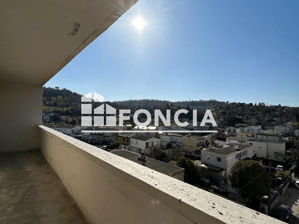 Location Appartement 4 pièces 66.44 m² - 15 RUE DU DOCTEUR MESSINES Agen 47000