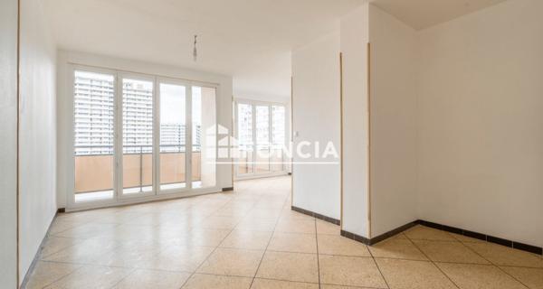 À vendre Appartement 3 pièces 68 m² - Marseille 13009