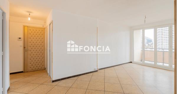 À vendre Appartement 3 pièces 68 m² - Marseille 13009