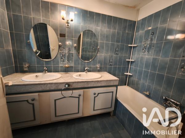 Maison à vendre 6 pièces 136 m² Vidauban