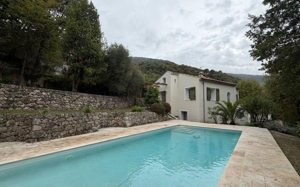 Maison à vendre    4 pièces • 119,50 m2 Gattières