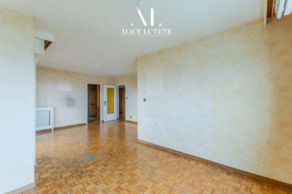 Marseille (13009) MAJOLU - T3/4 de 74 m² avec balcon et parking