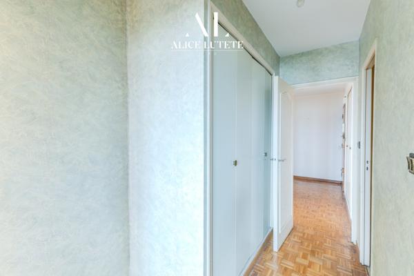 Marseille (13009) MAJOLU - T3/4 de 74 m² avec balcon et parking