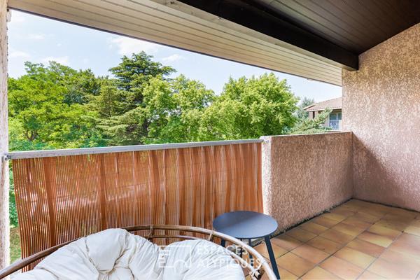 Appartement en dernier étage quartier La Terrasse