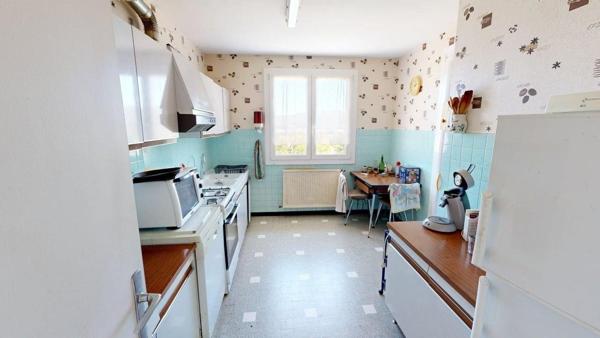 VILLA 157 m² - olivette, Double garage et atelier
