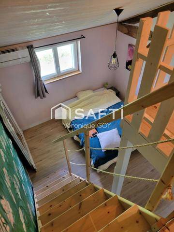 Maison spacieuse en plein centre du village