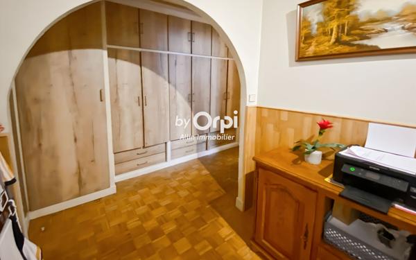 Appartement à vendre    5 pièces •  Montluçon