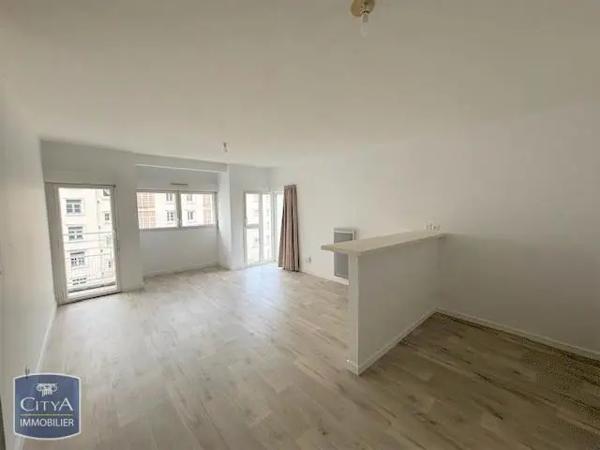 Appartement à louer 3 pièces 65.55m²