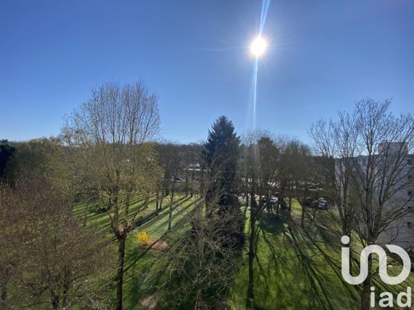 Appartement 4 pièces de 65 m² à Épernon (28230)