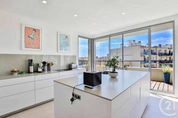 Appartement F3 à vendre  3 pièces - 124,09 m2 NICE - 06