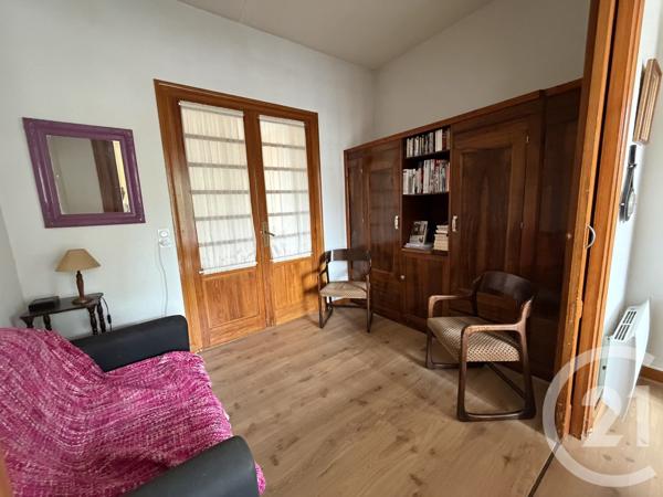 Maison à vendre  6 pièces - 122,10 m 2   ROYAN  - 17