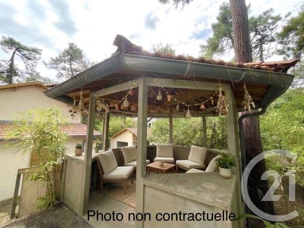Maison à vendre  6 pièces - 122,10 m 2   ROYAN  - 17