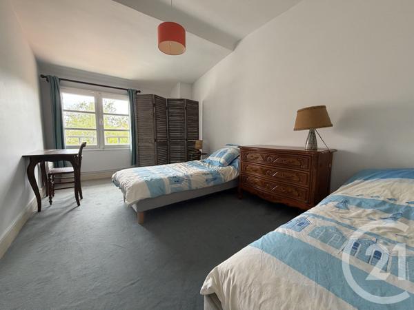 Maison à vendre  6 pièces - 122,10 m 2   ROYAN  - 17