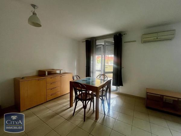 Appartement à louer 1 pièce 34.28m² Nîmes (30000)