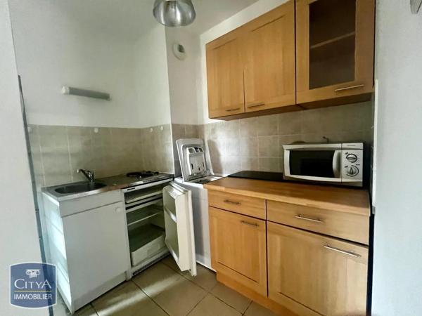 Appartement à louer 1 pièce 34.28m² Nîmes (30000)