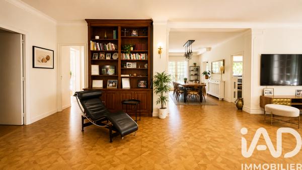 Maison à vendre 6 pièces 203 m² Marseille 12