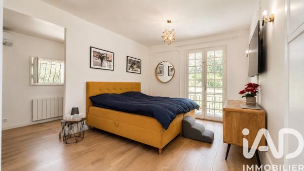 Maison à vendre 6 pièces 203 m² Marseille 12